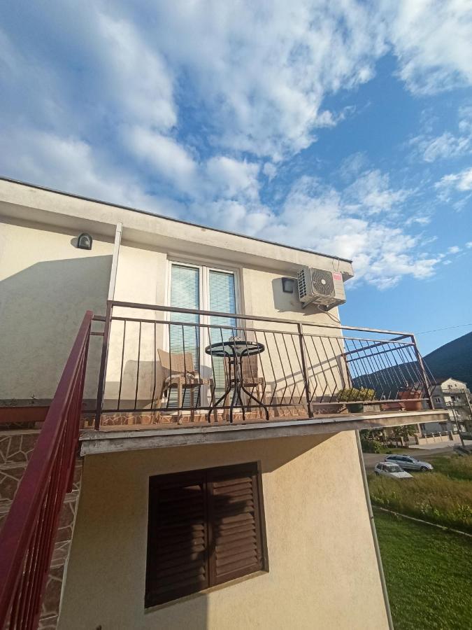 Lastva Holliday Rooms Budva Bagian luar foto