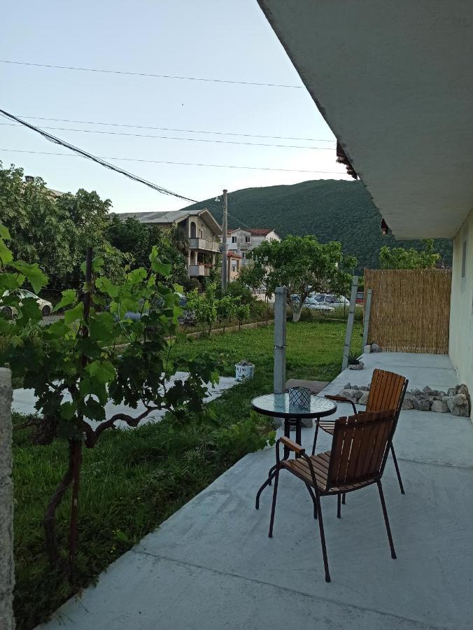 Lastva Holliday Rooms Budva Bagian luar foto