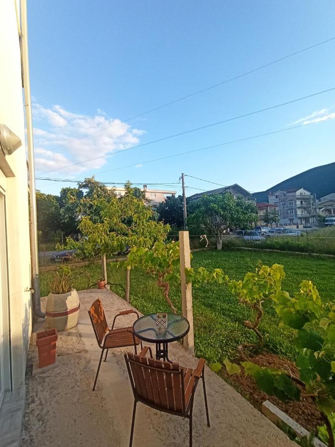 Lastva Holliday Rooms Budva Bagian luar foto